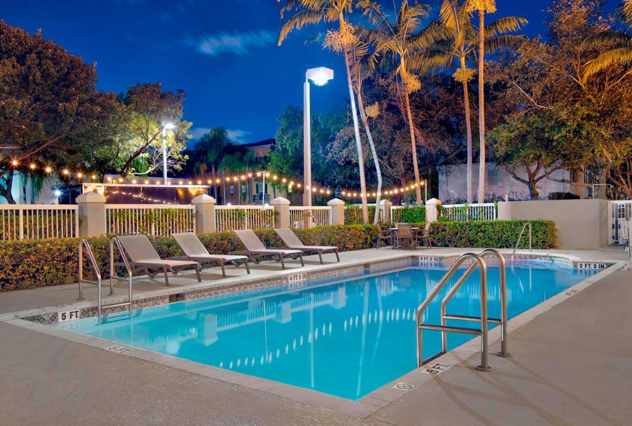 Hampton Inn Ft Lauderdale Airport North Cruise Port Fort Lauderdale Exteriér fotografie